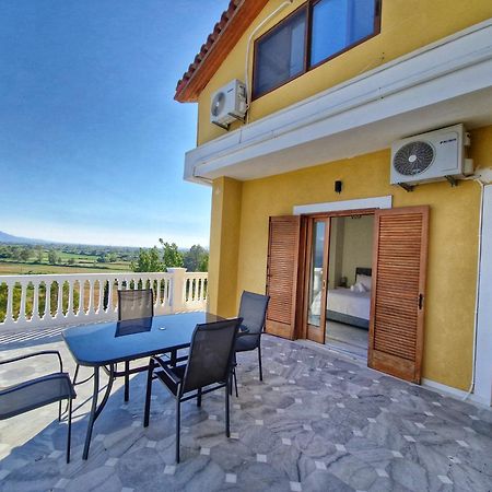 Majestic View Resort نافبكْتوس المظهر الخارجي الصورة
