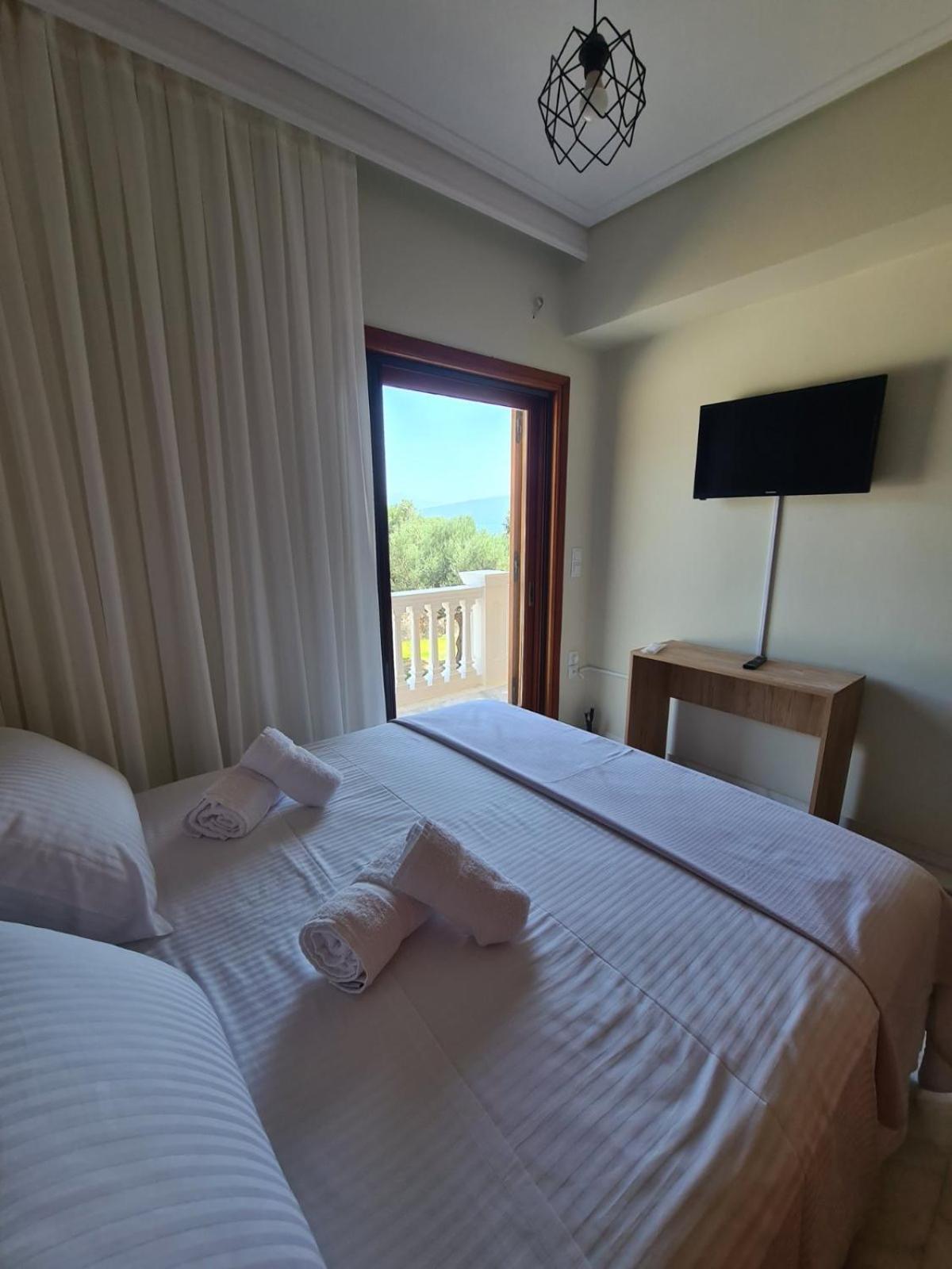 Majestic View Resort نافبكْتوس المظهر الخارجي الصورة