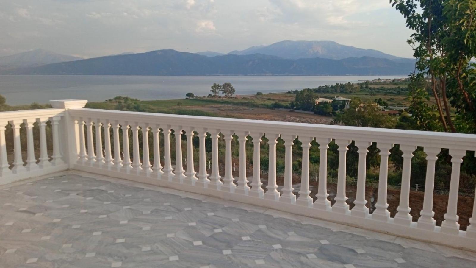 Majestic View Resort نافبكْتوس المظهر الخارجي الصورة